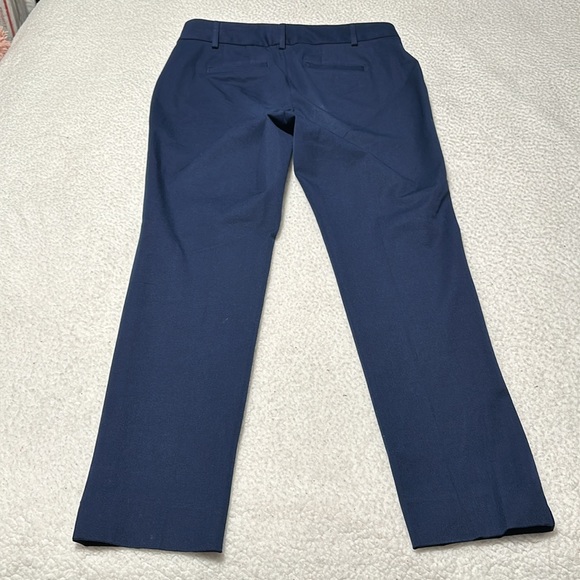 Crown & Ivy Ladies Cary Navy Bi Stretch Ankle Pants, EUC (Looks New), Size 6P - Picture 10 of 12